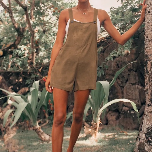 Lulu's Up With The Sun Olive Short Overalls - Picture 9 of 9